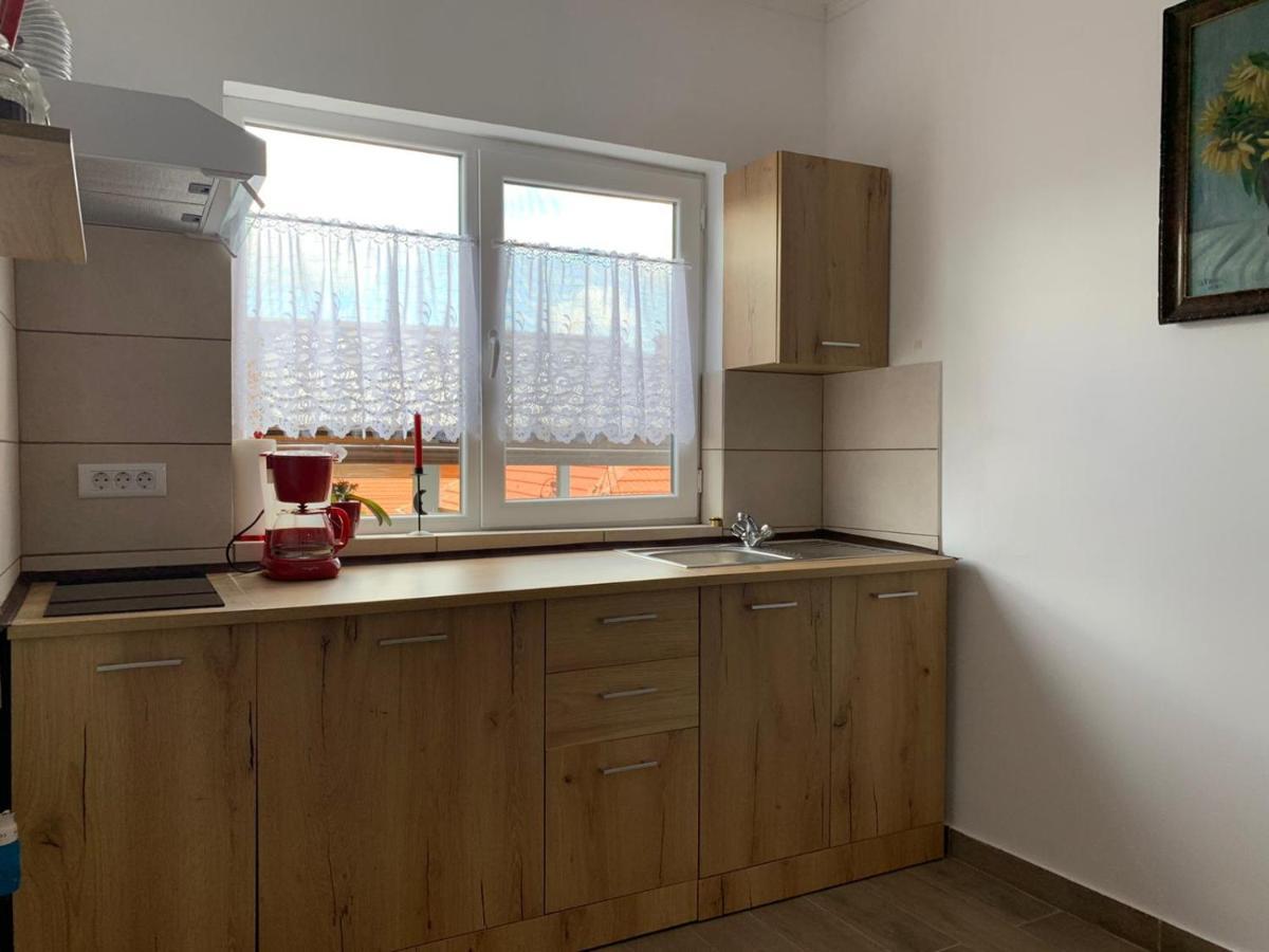 Casa Anna&Criss Appartement Orşova Buitenkant foto